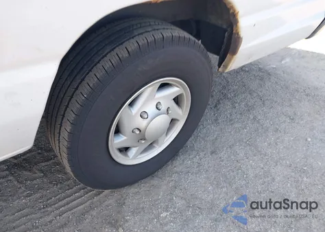 2011 Ford E-350 Super Duty Xl/Xlt из США, поврежденный, VIN 1FBSS3BL8BDA98836